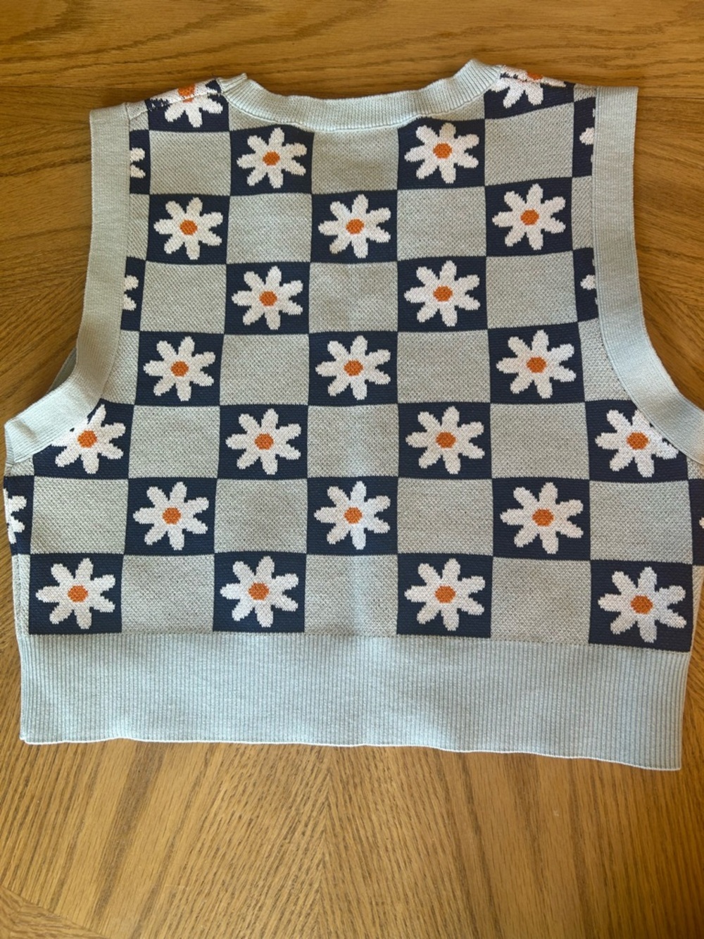 Zara Checkerboard Daisy Knit Sweater vest in Light Blue, Navy & Orange - Picture 4 of 4